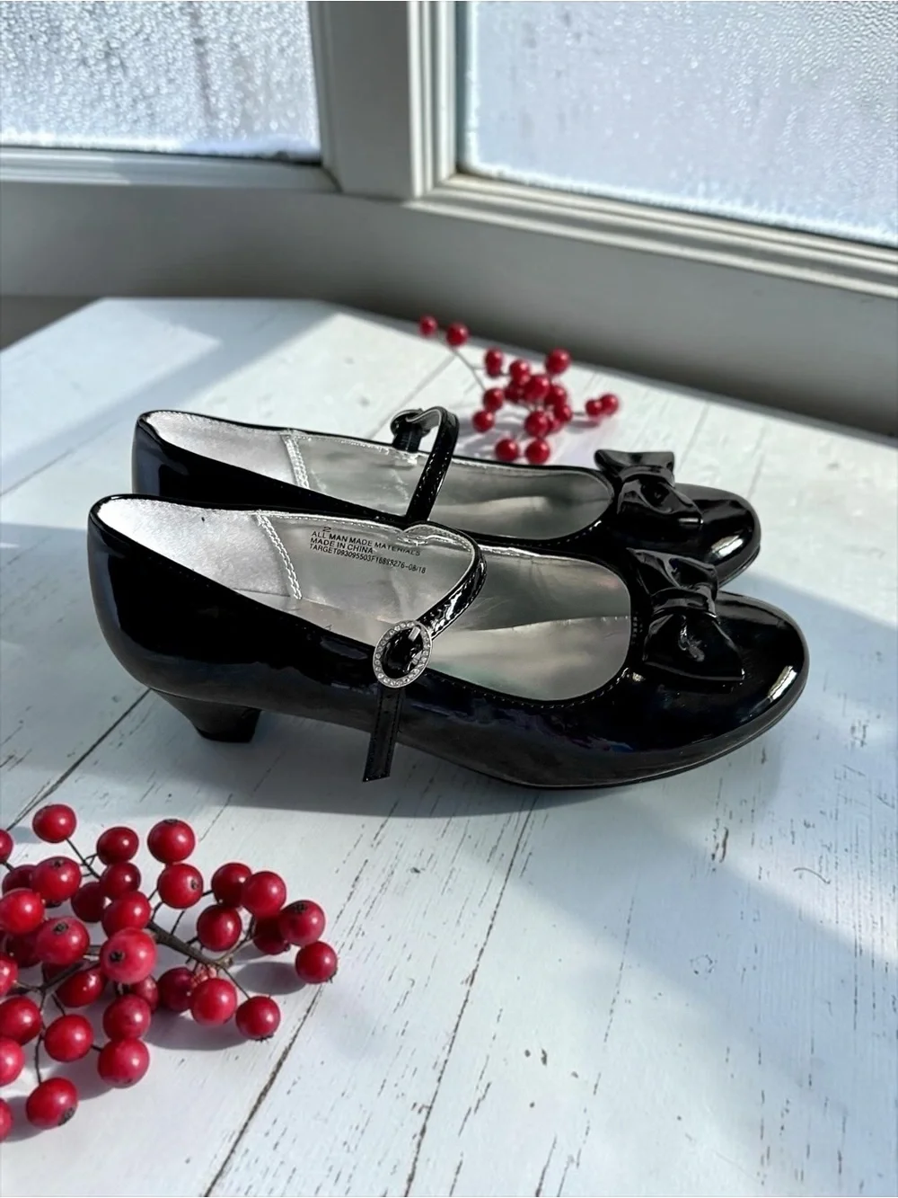 Flowers by Nina Little Girls Black Patent Dress Heels Size 2